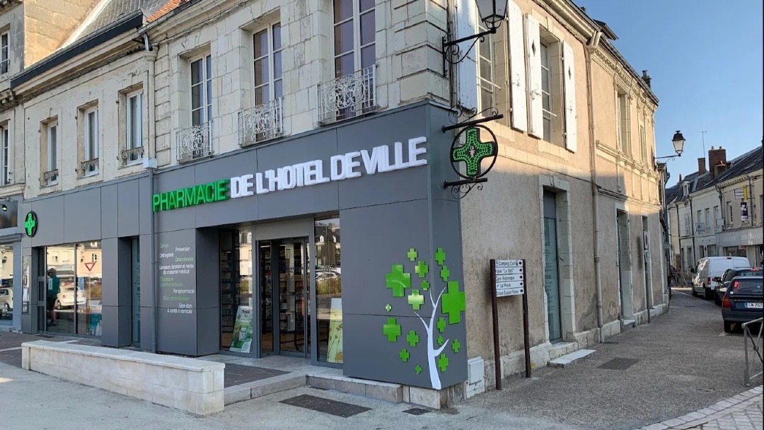 Magasin Pharmacie de l'Hôtel de Ville - Montoire-sur-le-Loir (41800) Visuel 1