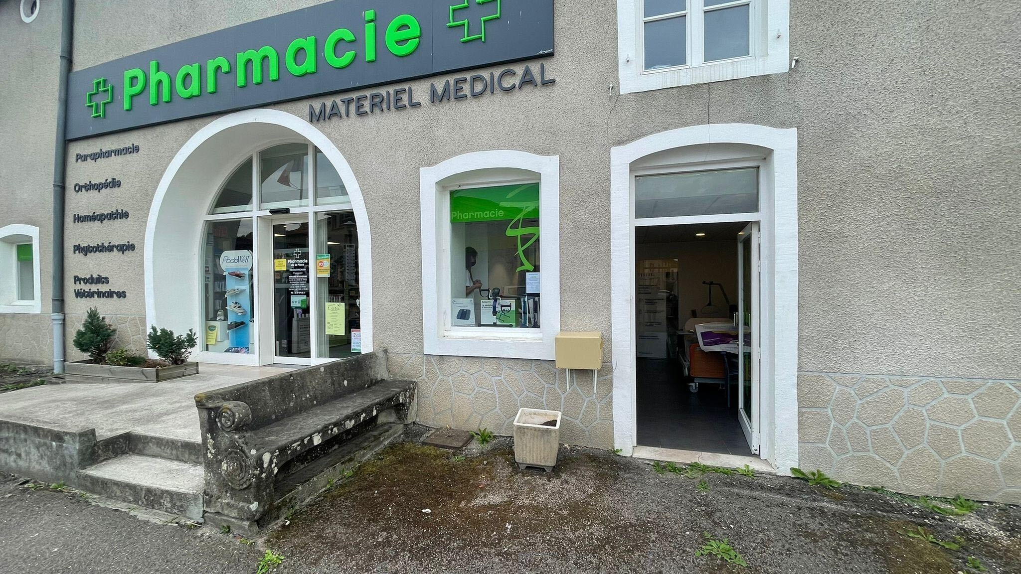 Magasin Pharmacie de la Place - Lamarche (88320) Visuel 1