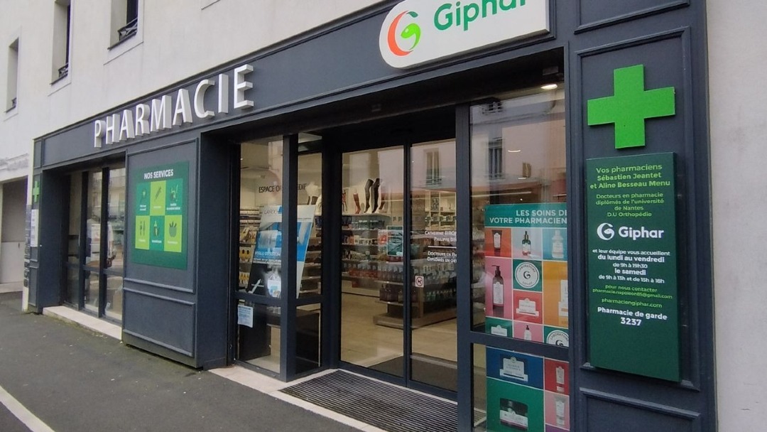 Magasin PHARMACIE NAPOLEON - La Roche-sur-Yon (85000) Visuel 1