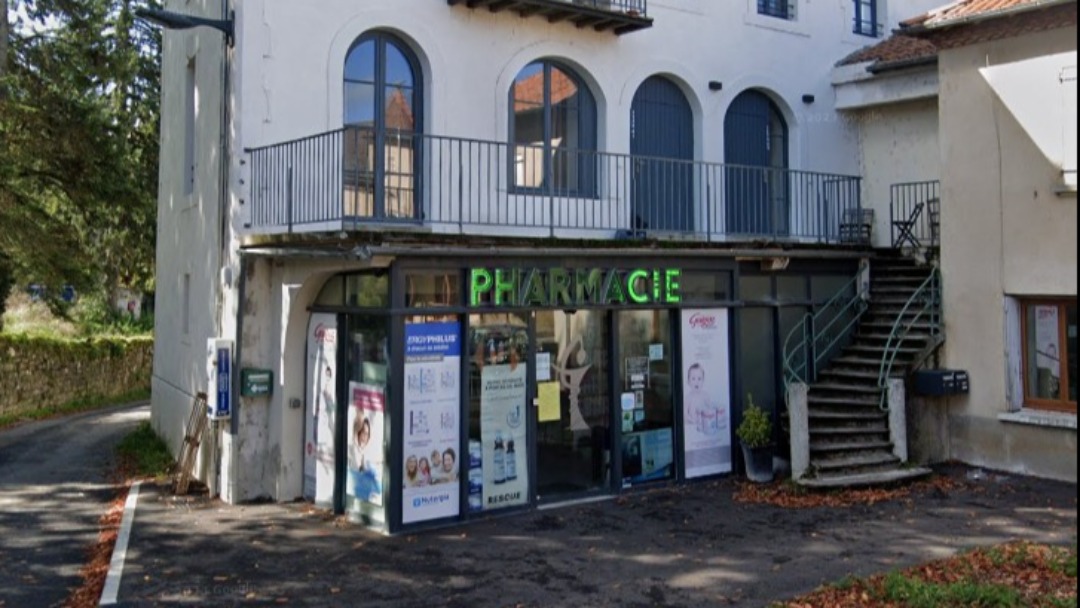 Magasin Pharmacie Sarlandie - Aynac (46120) Visuel 1