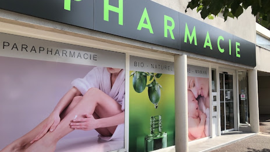 Magasin Pharmacie Perrin - Commentry (03600) Visuel 1