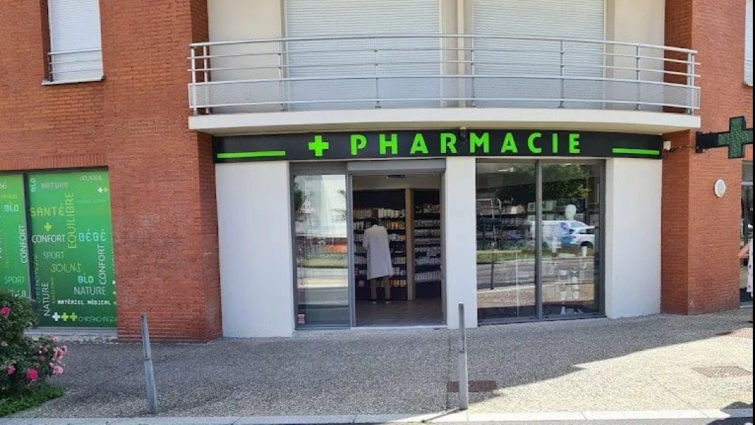 Magasin Pharmacie Léon Blum - Clermont-Ferrand (63000) Visuel 1