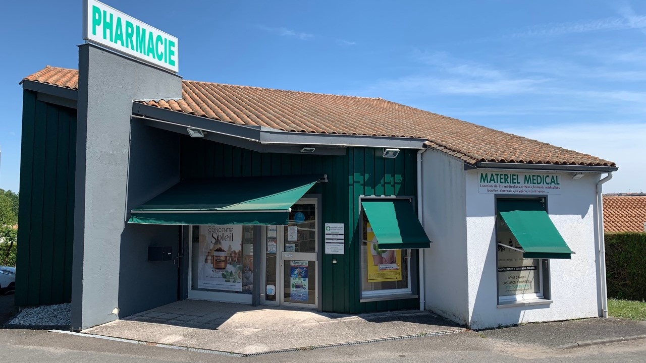 Magasin Pharmacie Révolte - Saint-Yrieix-sur-Charente (16710) Visuel 1