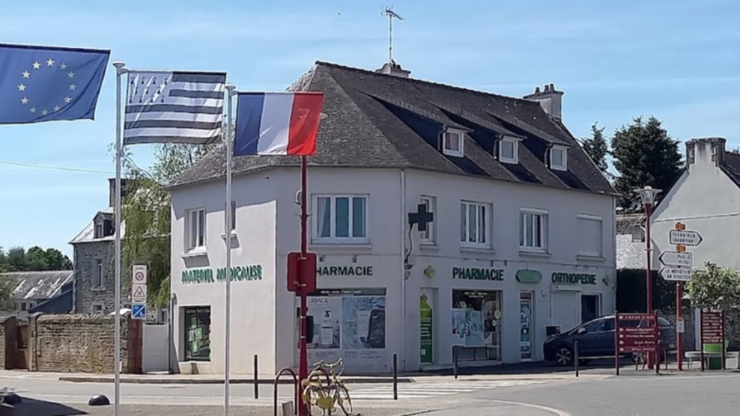 Magasin Pharmacie Maen-Glas - Maël-Carhaix (22340) Visuel 2