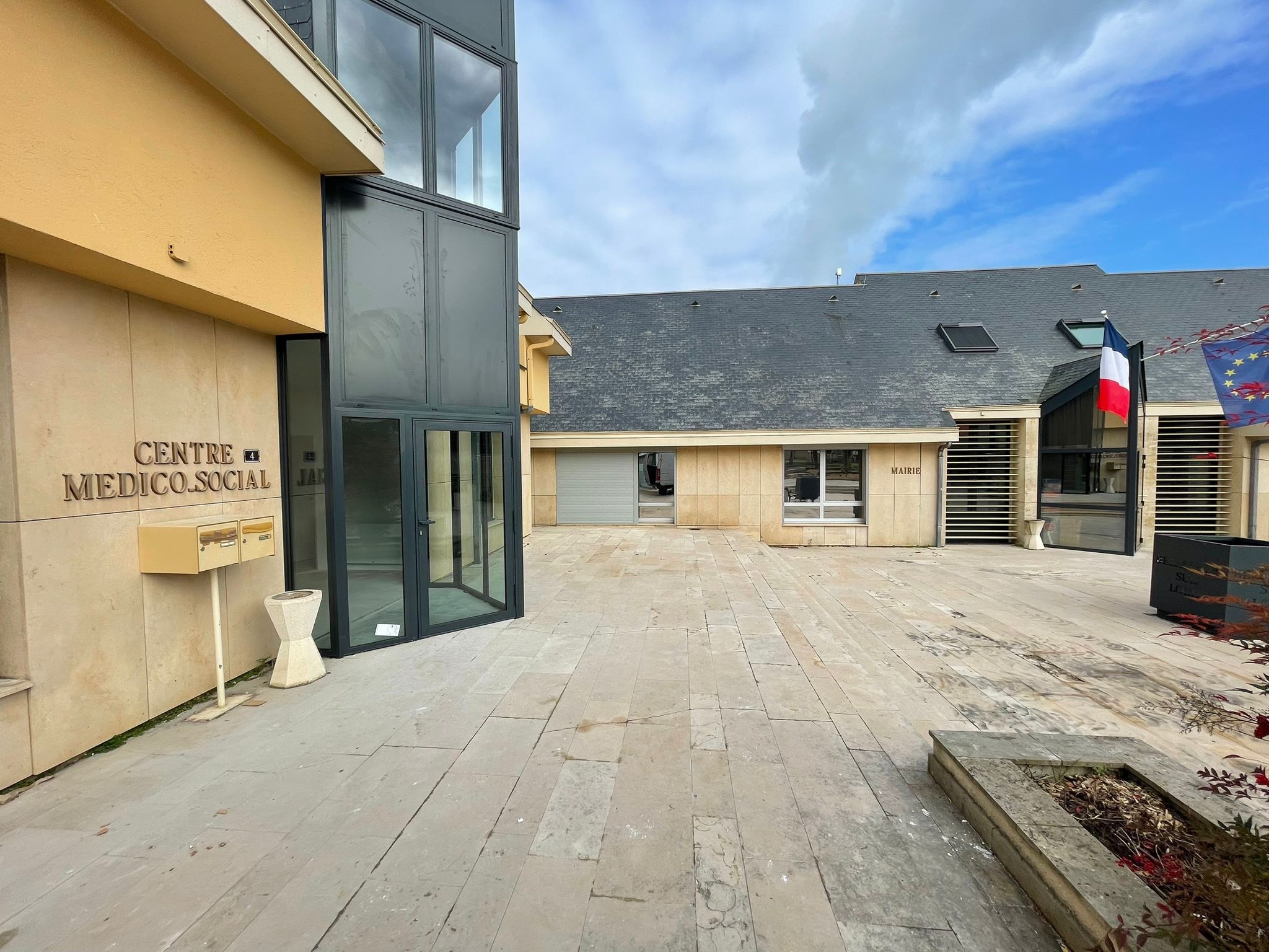 Magasin Mairie de Belleville-sur-Loire - Belleville-sur-Loire (18240) Visuel 3