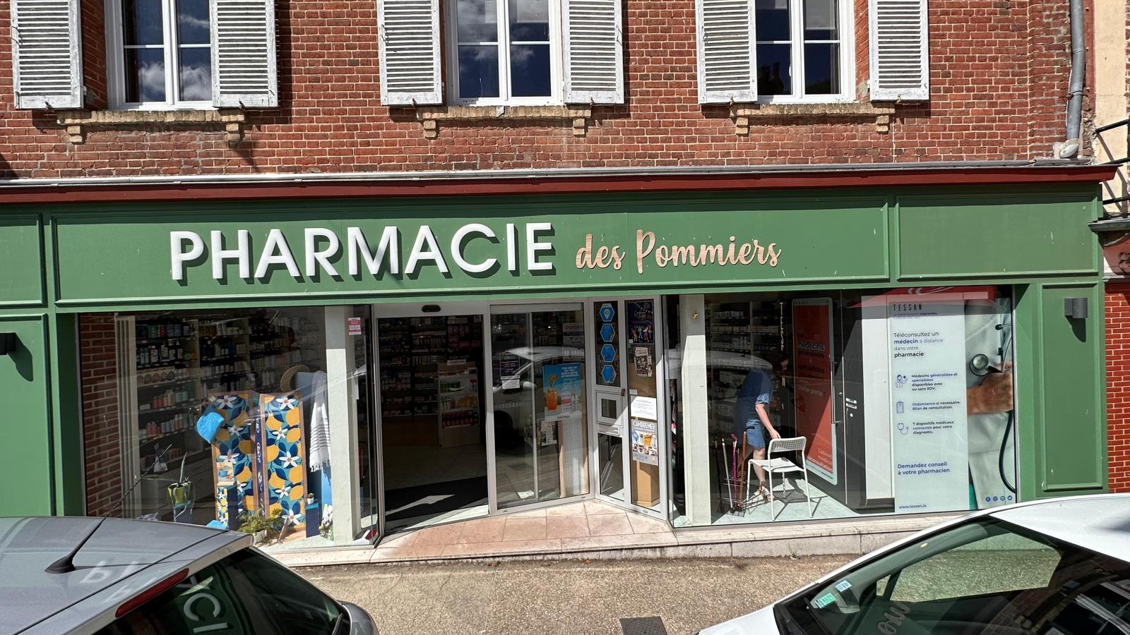 Magasin Pharmacie des Pommiers - Cambremer (14340) Visuel 1