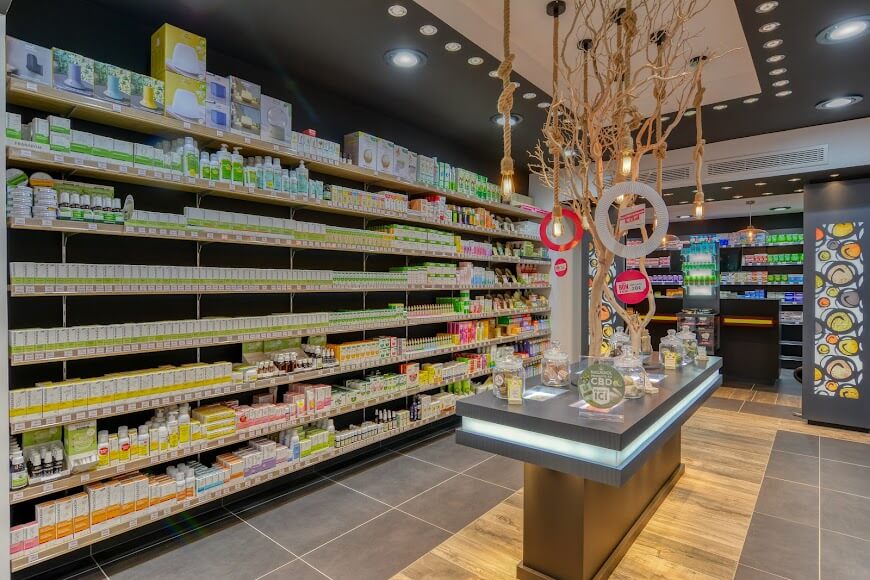 Magasin Grande Pharmacie des Ocres - Apt (84400) Visuel 3