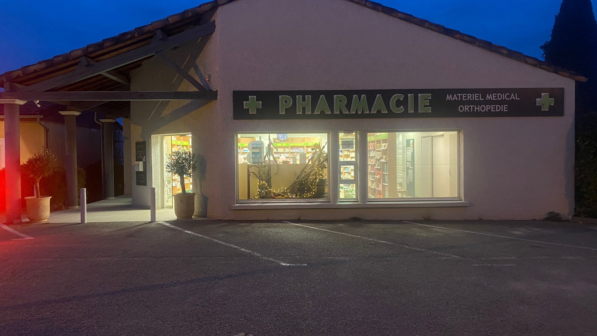 Magasin Pharmacie Daublon - Saint-Jean-de-Maruéjols-et-Avéjan (30430) Visuel 1