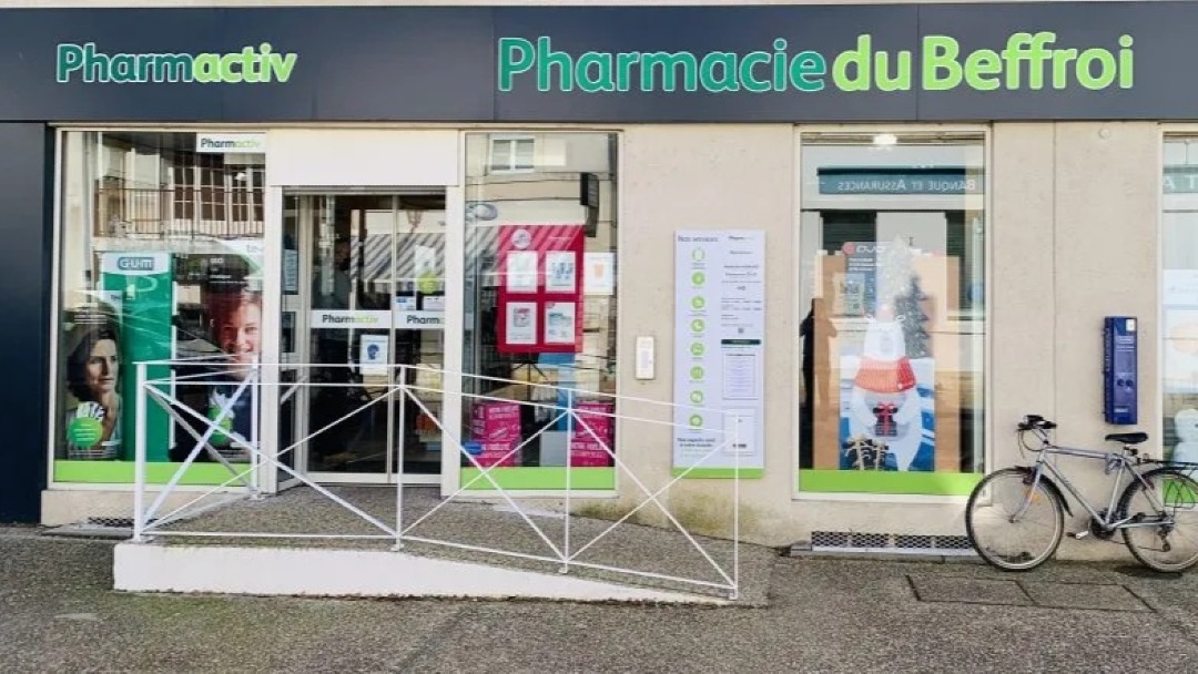 Magasin Pharmacie du Beffroi - Dun-sur-Auron (18130) Visuel 1