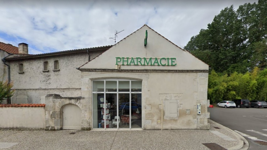 Magasin Pharmacie Navaud - Saint-Fort-sur-le-Né (16130) Visuel 1