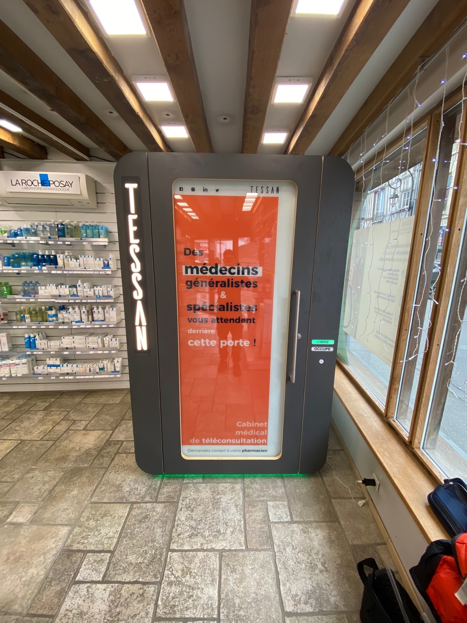 Magasin Selarl Pharmacie Veyron - Gisors (27140) Visuel 2