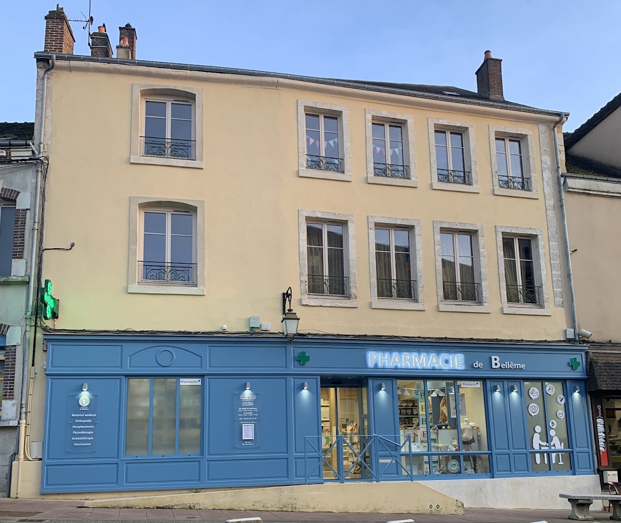 Magasin Pharmacie de Bellême - Bellême (61130) Visuel 1