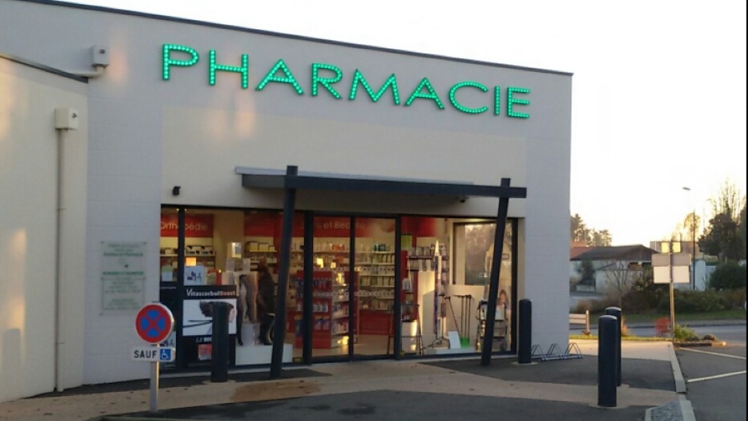 Magasin Pharmacie Marie-Josée Perrin - Montrevault-sur-Èvre (49110) Visuel 1