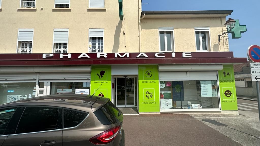 Magasin Grande Pharmacie Montchaninoise - Montchanin (71210) Visuel 1