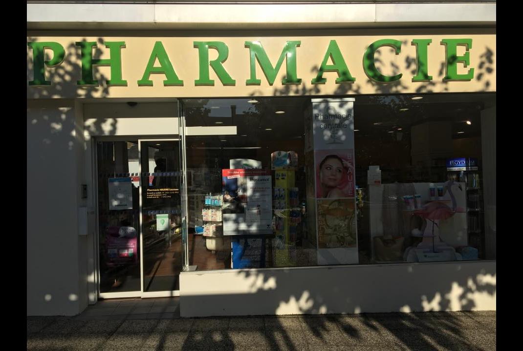Magasin Pharmacie Centrale - Bessé-sur-Braye (72310) Visuel 1