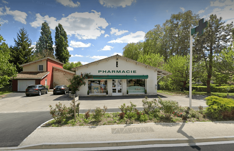 Magasin Pharmacie Lacrampe - Aubeterre-sur-Dronne (16390) Visuel 1