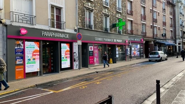 Magasin Grande Pharmacie de Poissy - Poissy (78300) Visuel 1