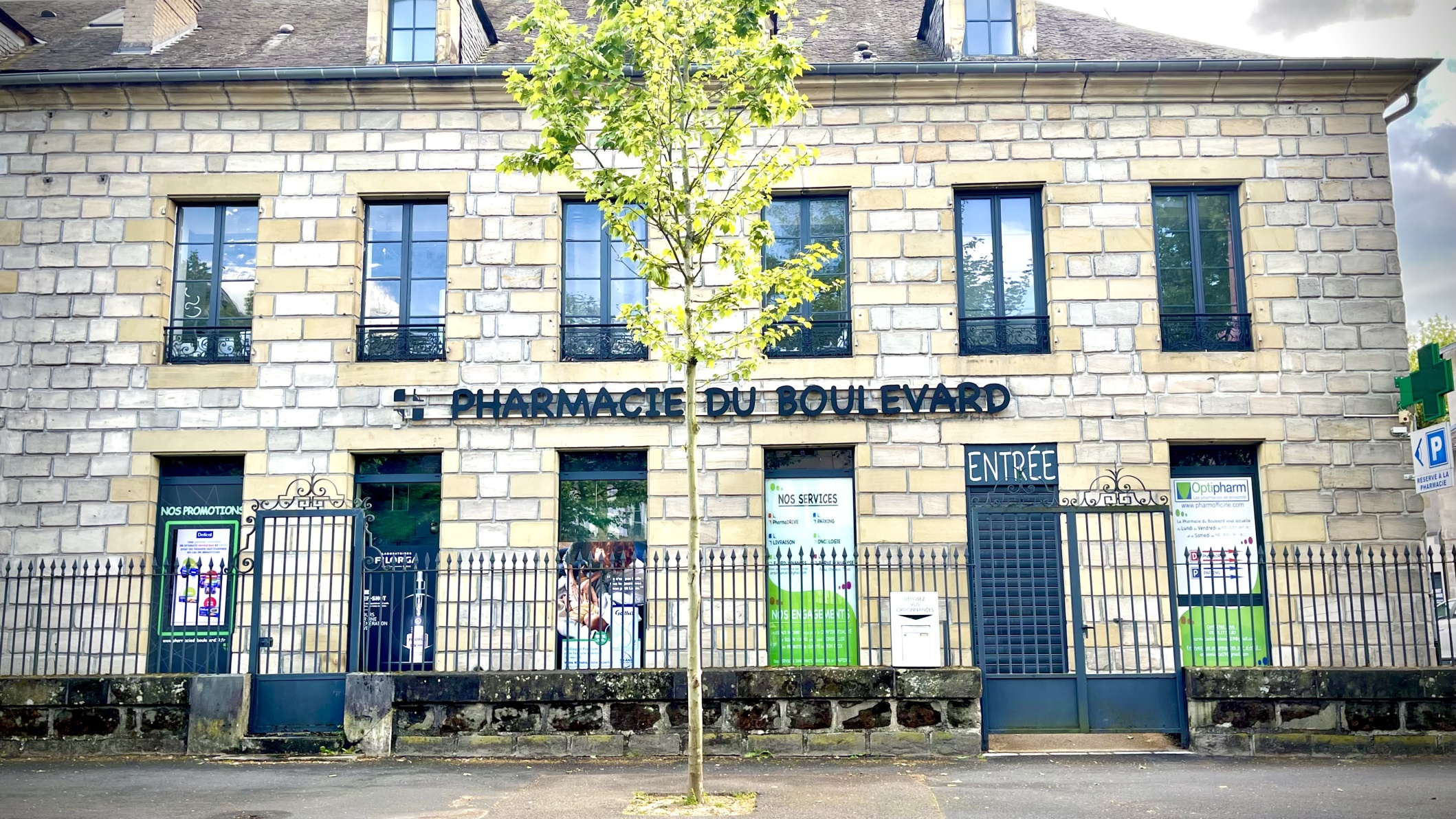 Magasin Pharmacie du Boulevard - Brive-la-Gaillarde (19100) Visuel 1