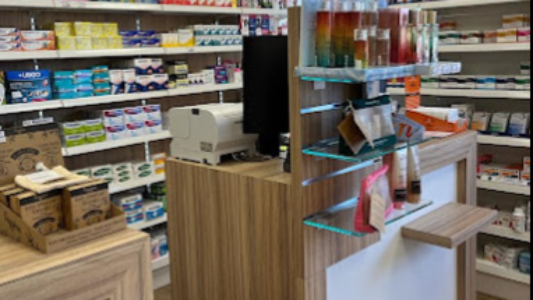 Magasin Pharmacie Pasteur - Le Plessis-Bouchard (95130) Visuel 1