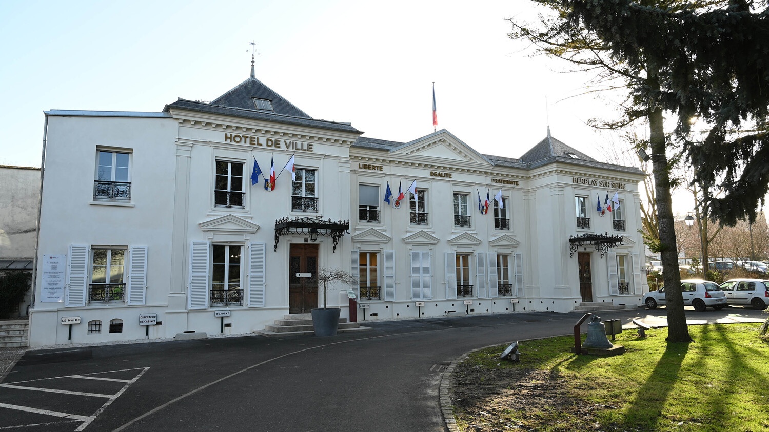 Magasin Mairie d'Herblay-sur-Seine - Herblay-sur-Seine (95220) Visuel 1