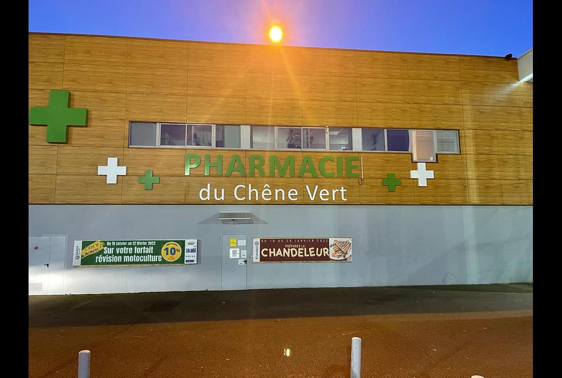 Magasin Pharmacie du Chêne Vert - Montval-sur-Loir (72500) Visuel 1
