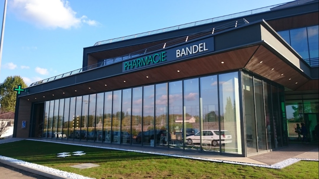 Magasin Pharmacie Bandel - Belleville-en-Beaujolais (69220) Visuel 1