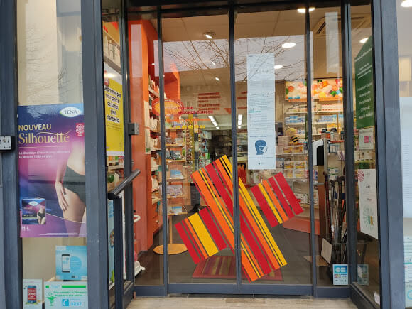 Magasin Pharmacie Place d'Armes - Rodez (12000) Visuel 2