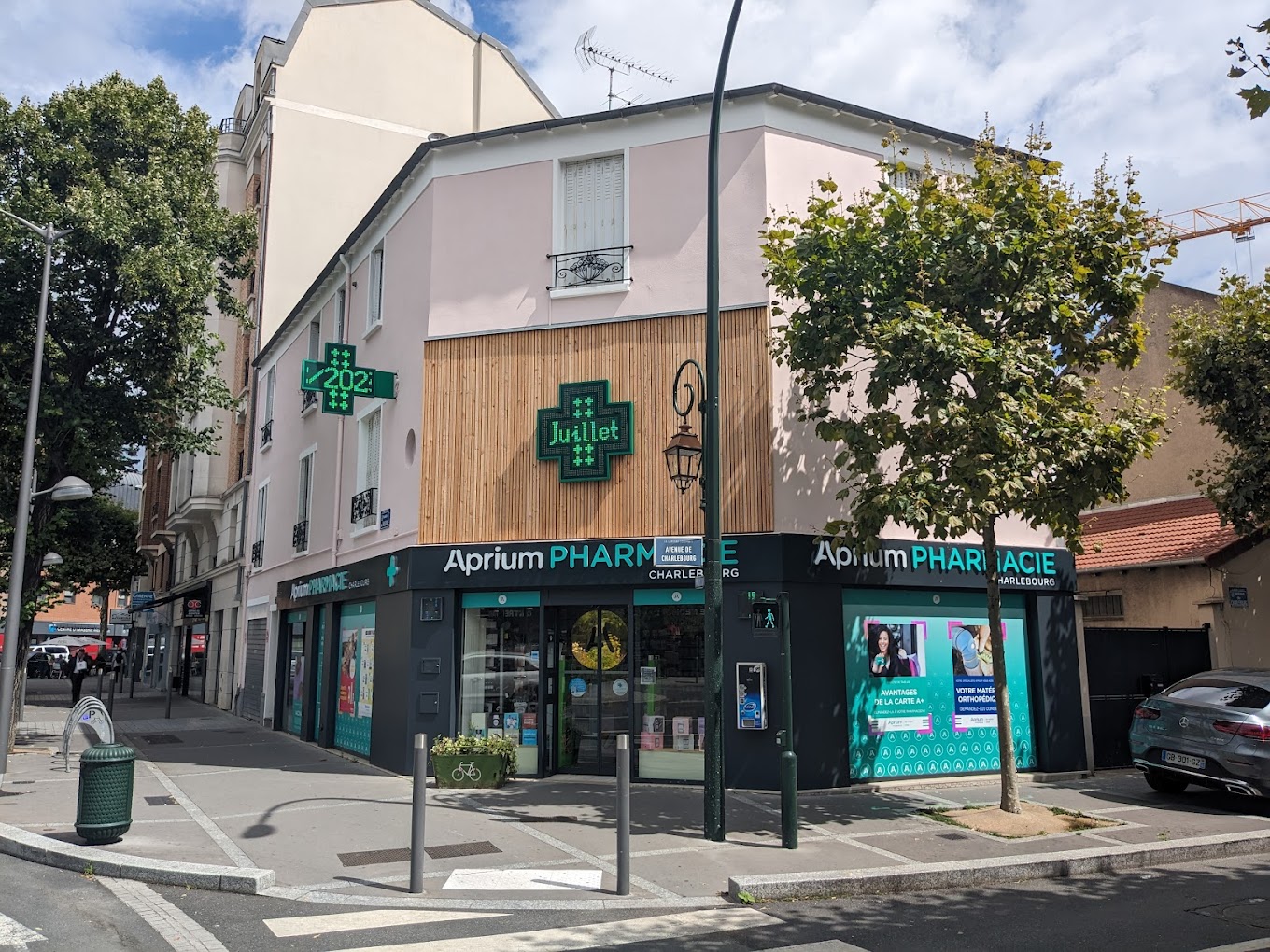 Magasin Pharmacie de Charlebourg - La Garenne-Colombes (92250) Visuel 1