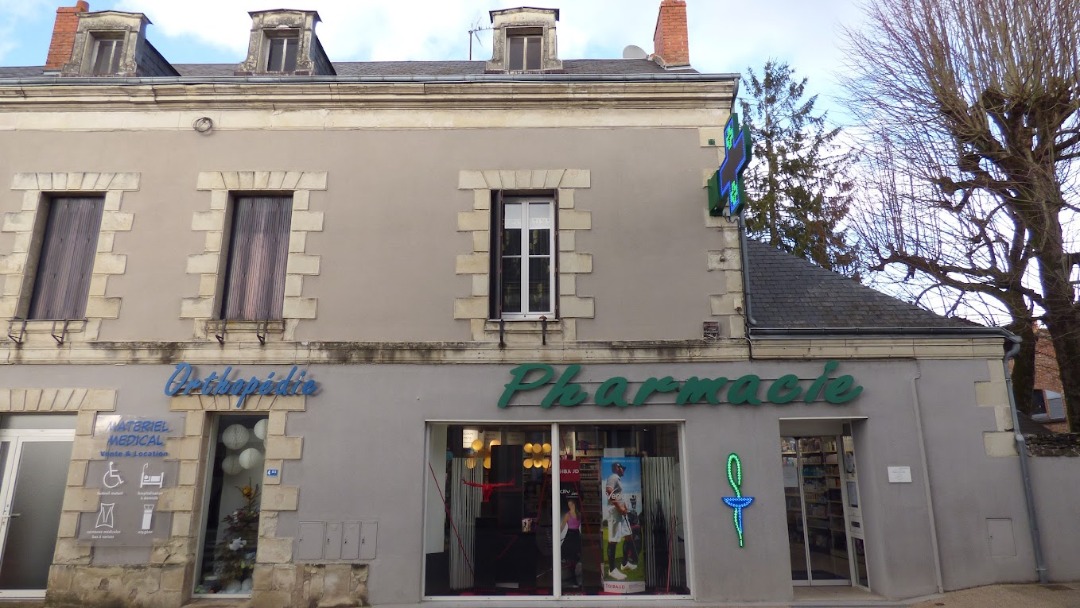 Magasin Pharmacie Bouet - Dangé-Saint-Romain (86220) Visuel 1