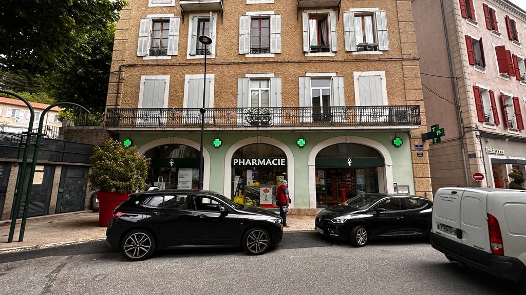 Magasin Pharmacie Rey Max et Janick - Sisteron (04200) Visuel 1