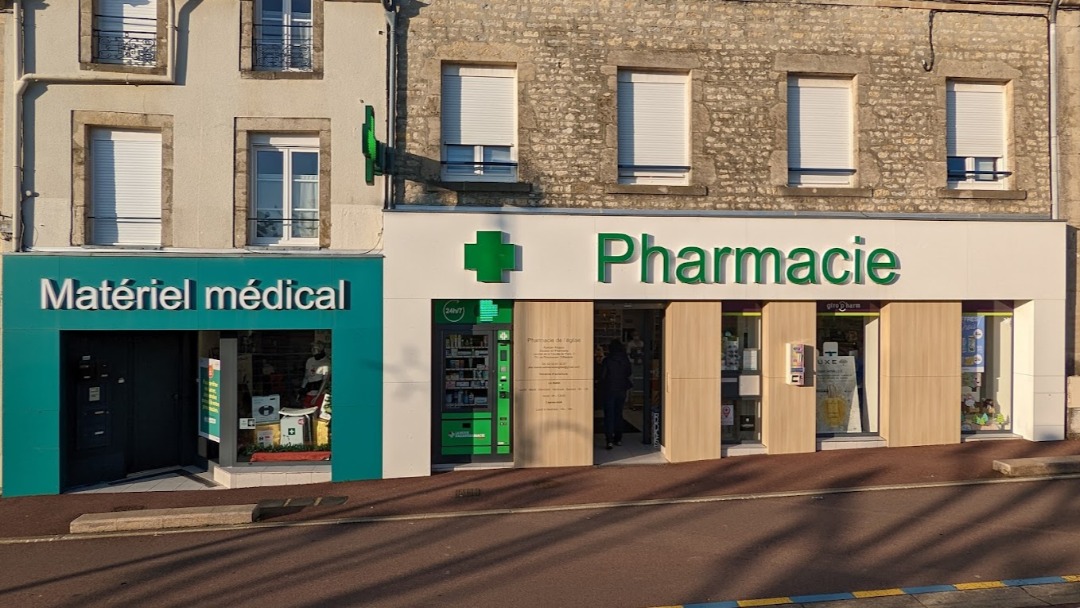 Magasin Pharmacie de l'Eglise - Sainte-Mère-Église (50480) Visuel 1